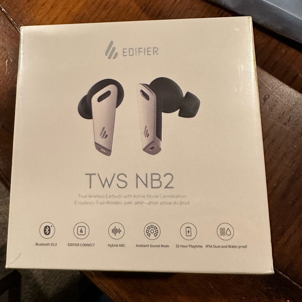 Brand new earbuds